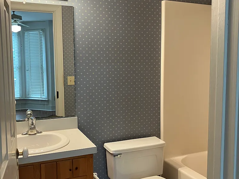2502 Chapel Hill Rd #B — Photo 11