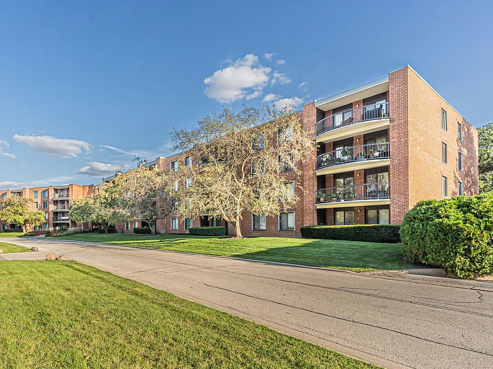 1415 E Central Rd #305A