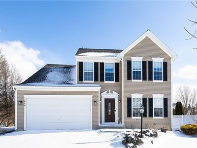 1849 Saddle Horn Dr, Canandaigua, NY, 14424