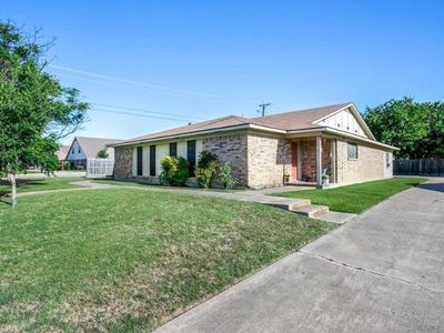 1101 Highbush Dr, Benbrook, TX, 76126
