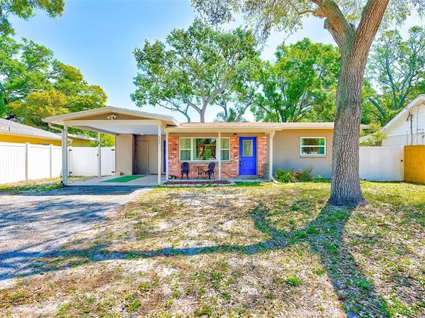 700 16th St NW, Largo, FL 33770