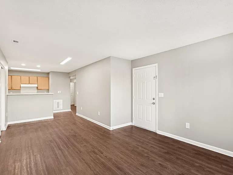 Waterfront Pointe — Photo 39