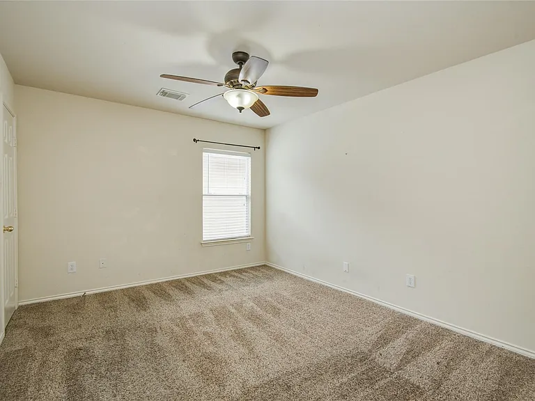 21718 Grand Hollow Ln — Photo 21