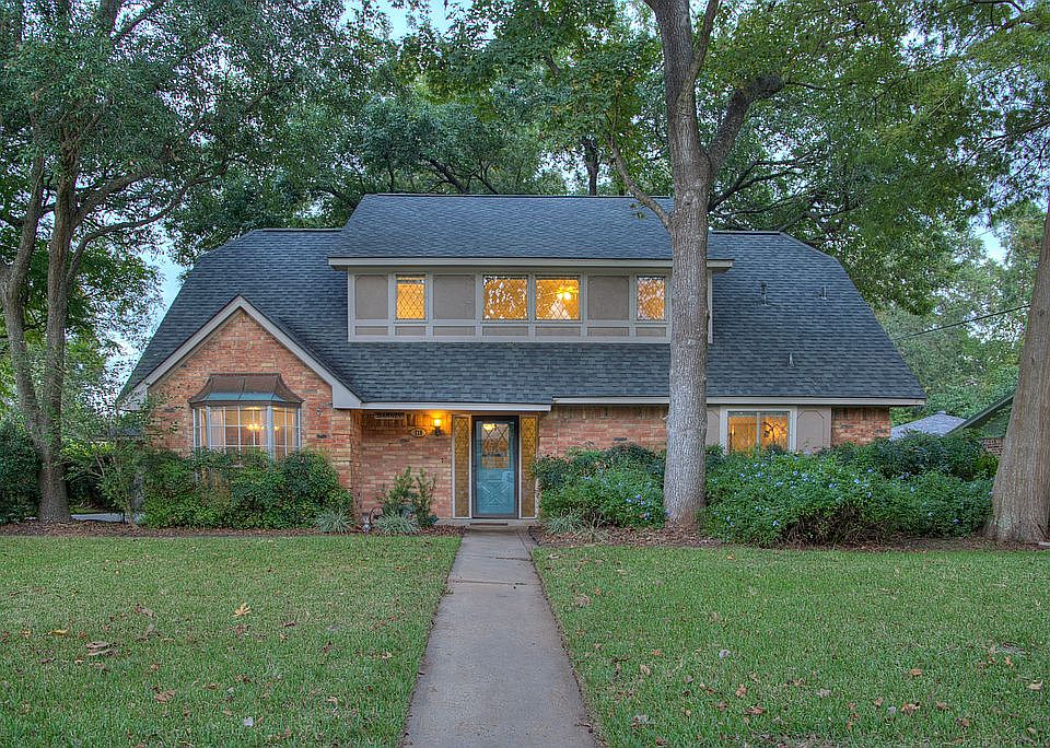 1st image of 118 Huckleberry Dr