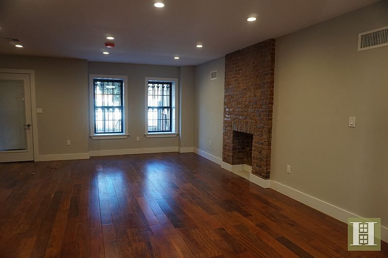 1st image of 712 Halsey St #1