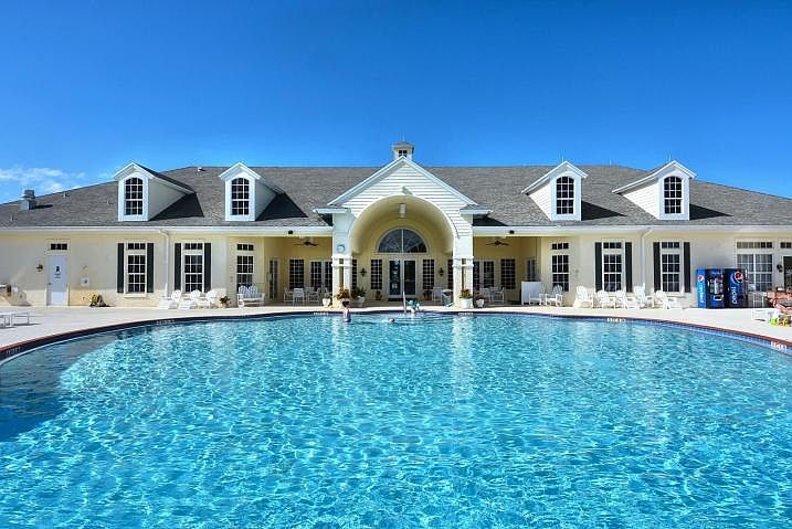 1st image of 8225 W Bitterbush Ln
