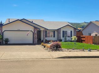 1234 E 4th Ave, Sutherlin, OR 97479