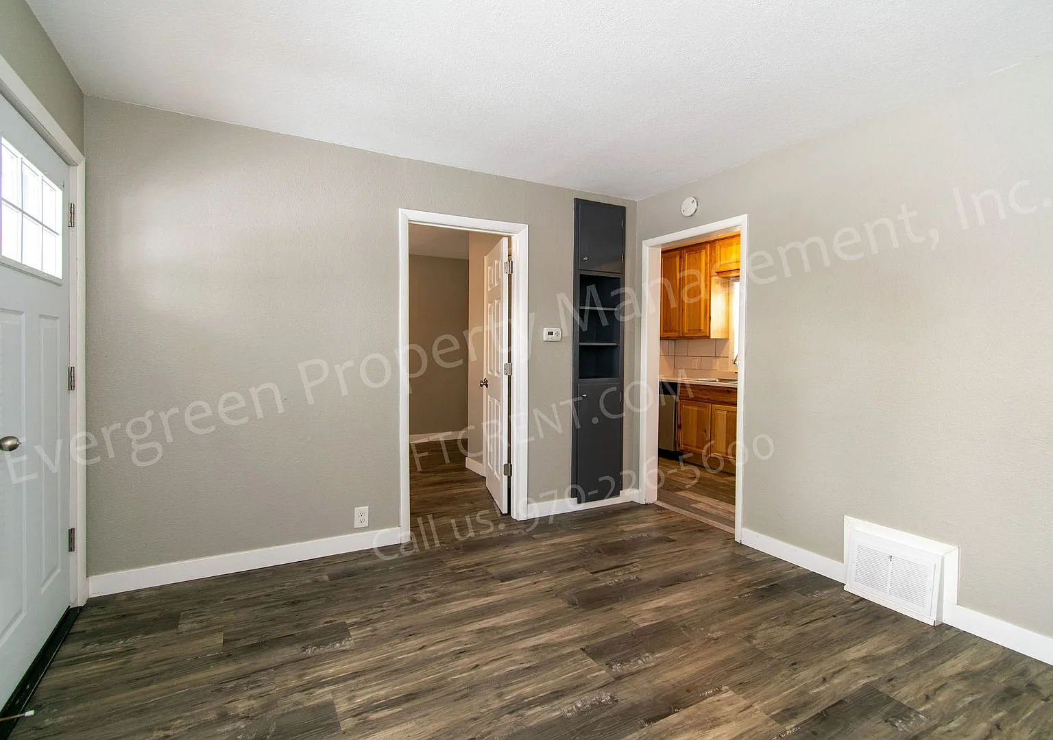 207 E Stuart St — Photo 3