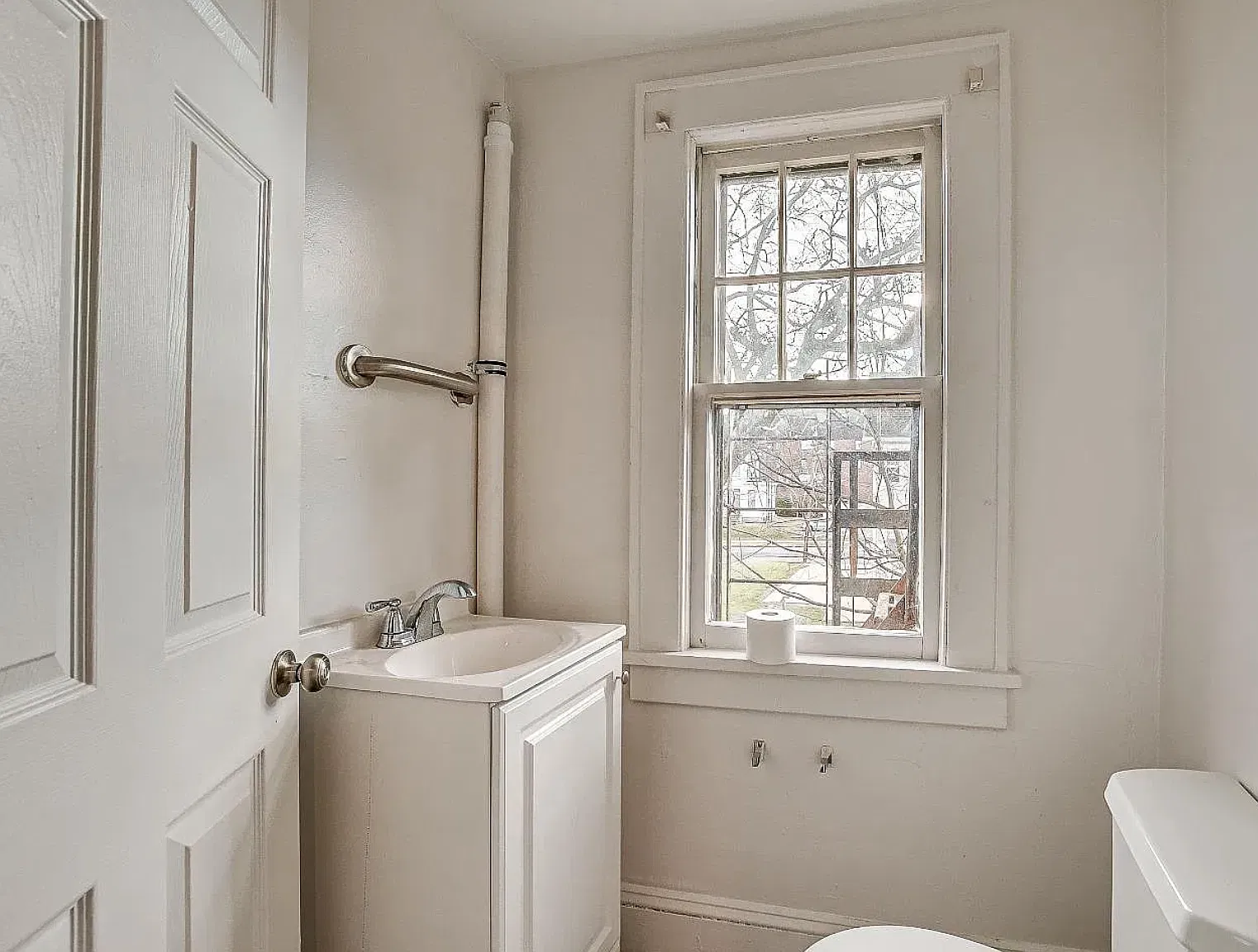 12 Huntington St — Photo 3