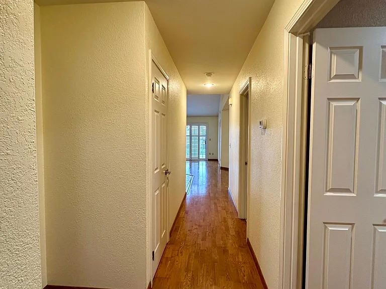 3346 Lake Albano Cir — Photo 7