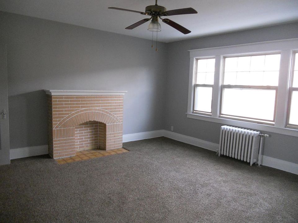 1st image of 2722 Main St APT 8