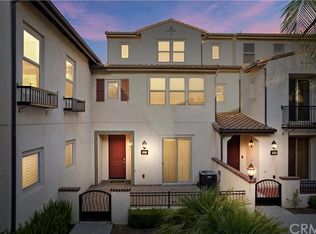 2911 W Edinger Ave, Santa Ana, CA 92704