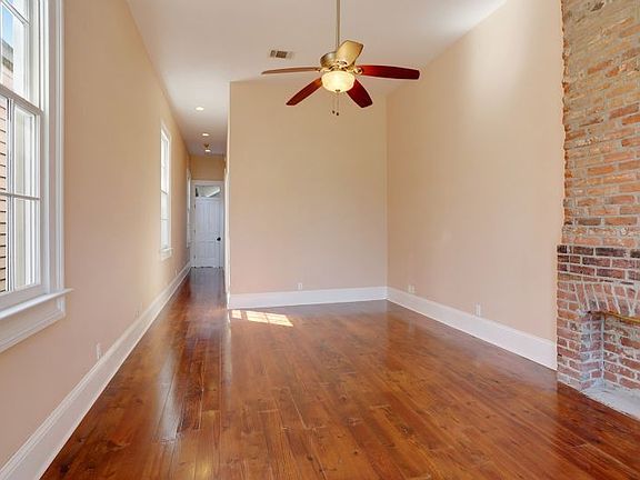 2nd image of 2414 Dauphine St