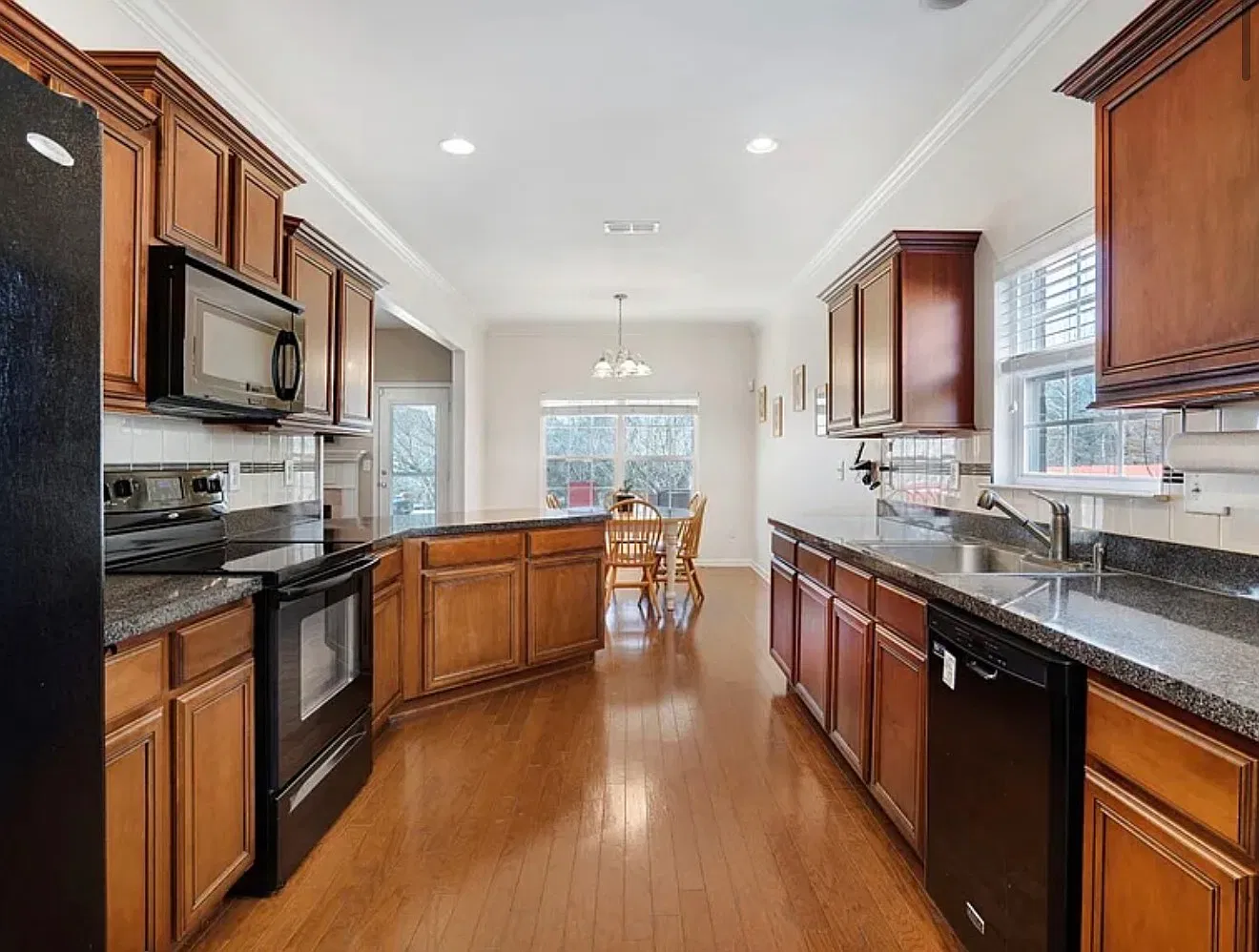 4078 Locerbie Circle - 1 — Photo 2