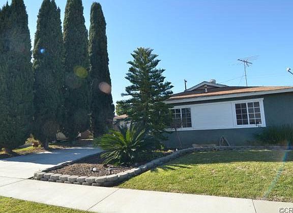 2nd image of 1333 Banida Ave