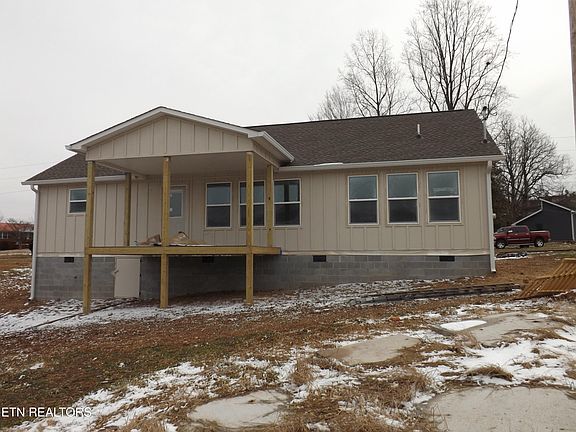 4th image of 929 Shawanee Rd