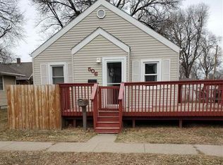 506 W 6th St, Yankton, SD 57078