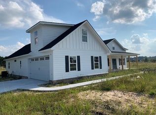 1517 Plantation Cir, Blackshear, GA 31516