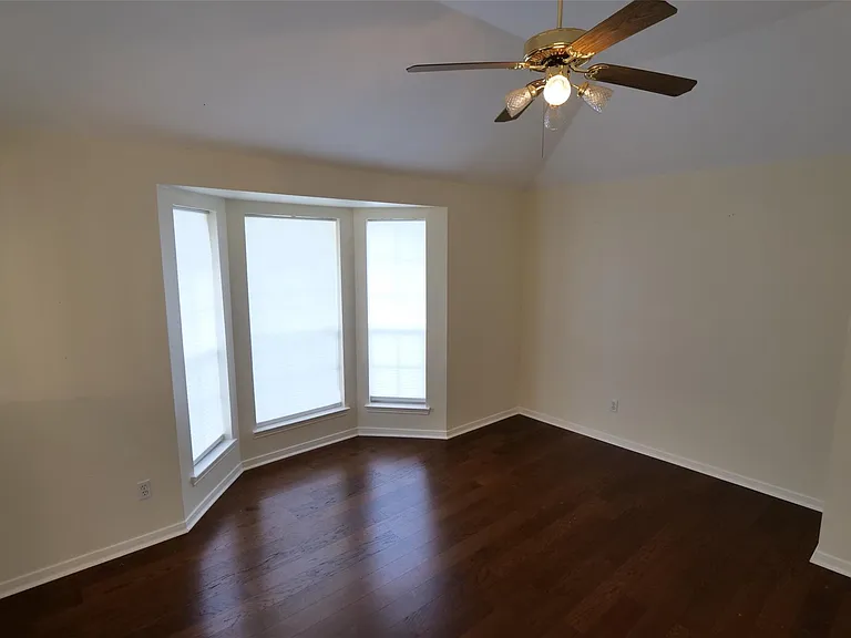 23822 Hopewell Dr — Photo 36