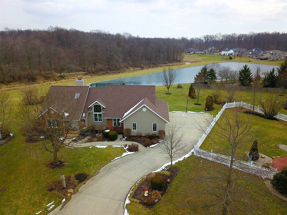 1st image of 322 Eagle Ct