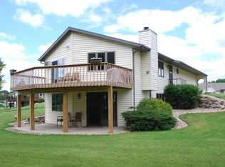 6028 Saddle Rdg, Portage, WI 53901