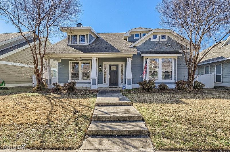 1st image of 10238 Lakeview Dr
