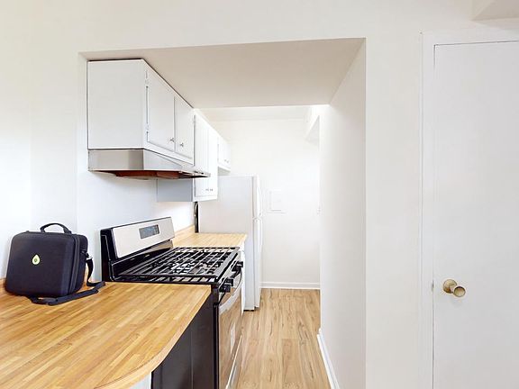 2nd image of 5909 Quantrell Ave APT 102