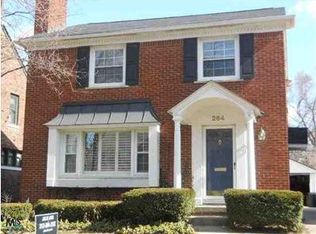 264 Moran Rd, Grosse Pointe Farms, MI 48236