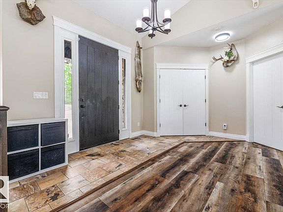 4th image of 2406 Township Rd #540-6