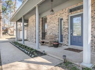 220 Treetop Ln, Hideaway, TX 75771