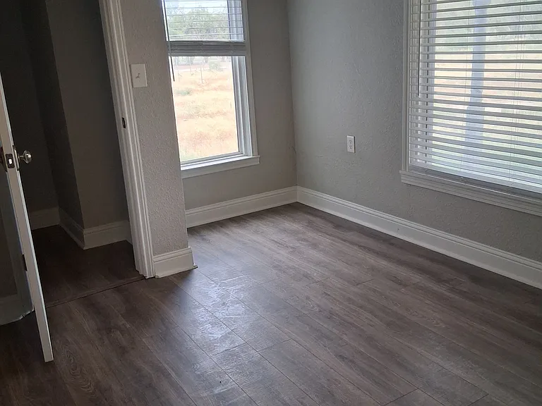 2517 Newell Rd — Photo 21