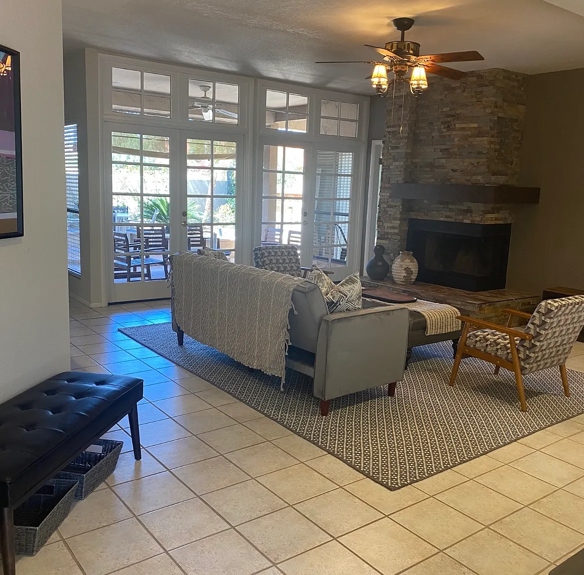 9709 E Mountain View Rd — Photo 1