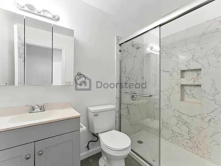 4339 Adeline St #B — Photo 30