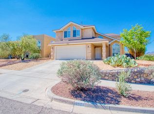 6901 Pearl Ridge Dr, El Paso, TX 79912