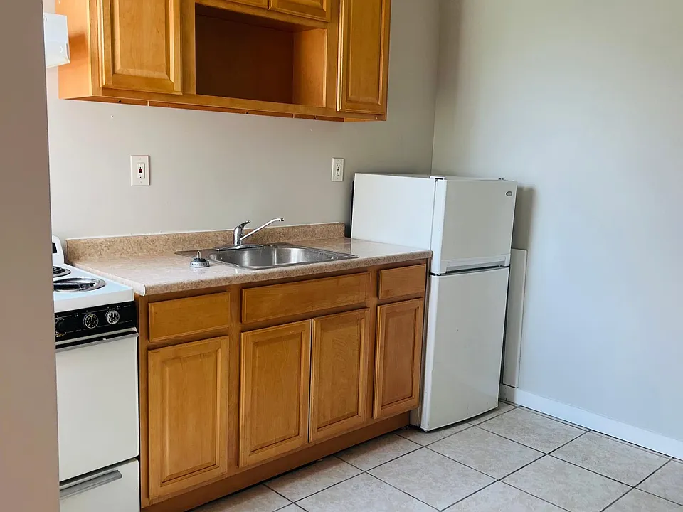 3026 W Lehigh Ave #1
