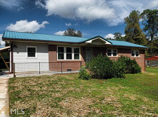 335 Harris St, Mount Airy, GA 30563