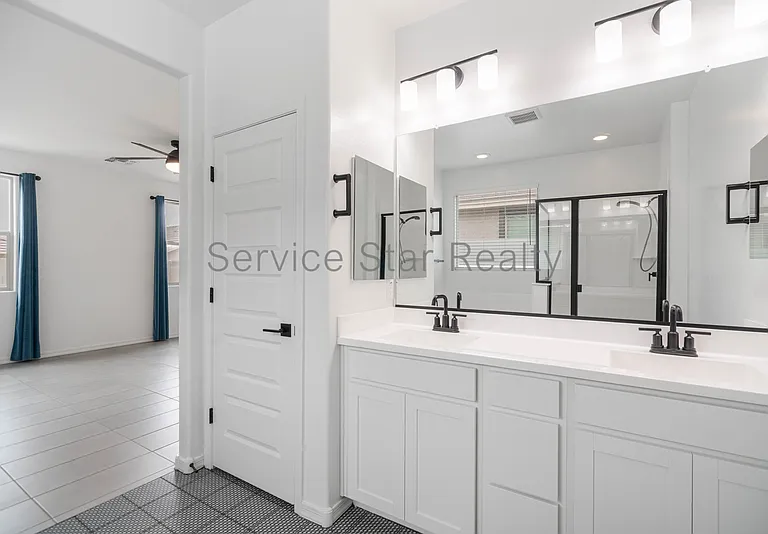 18763 W Rancho Dr — Photo 18