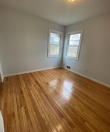 3rd image of 613 Rockaway Ave APT 1