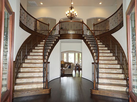 Grand Staircase