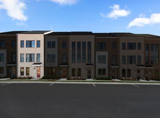 13910 Aviation Pl, Herndon, VA 20171