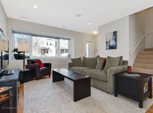 3569 W Wabansia Ave, Chicago, IL 60647