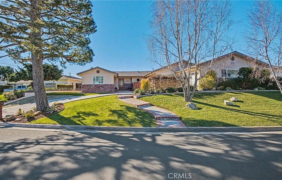 1st image of 30520 Santa Luna Dr