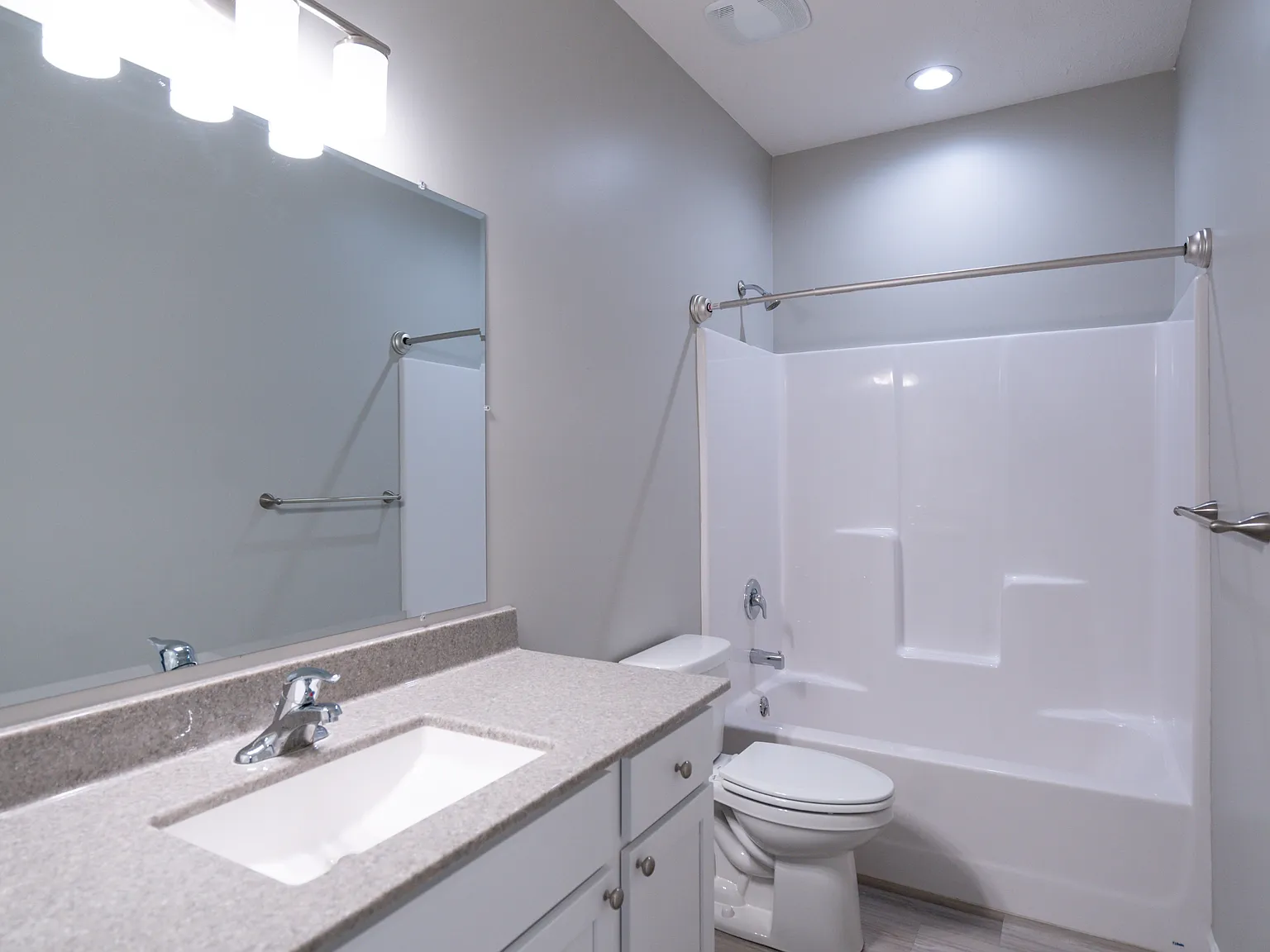 4324 Dawn Street - 1 — Photo 3