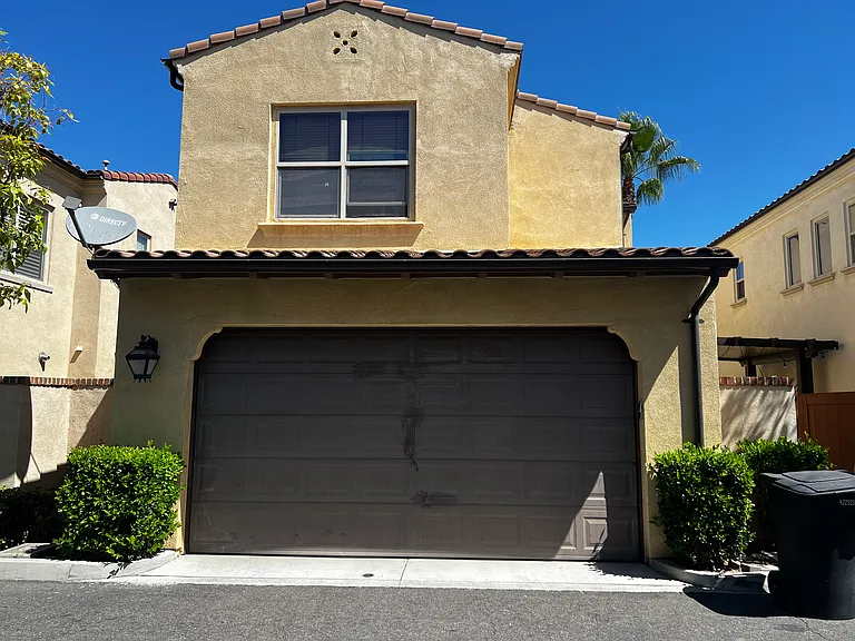 517 S Melrose St — Photo 2