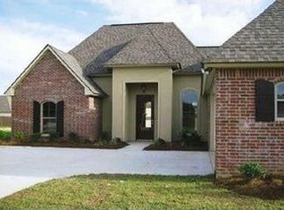 12712 Ruby Lake Dr, Walker, LA 70785