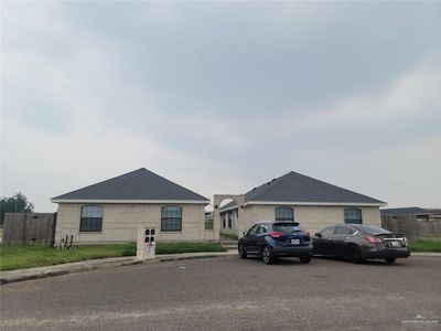 701 W Bronze Dr, Pharr, TX, 78577