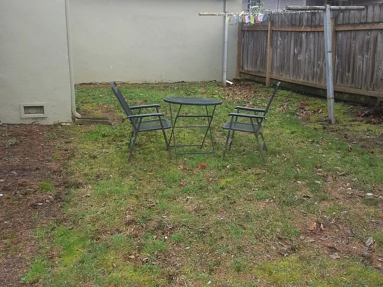 N Hodge Ave — Photo 36
