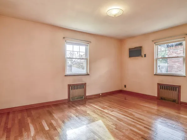 1106 Keswick Place image 10 of 23