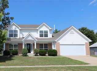 1207 Parmer Dr, Florissant, MO