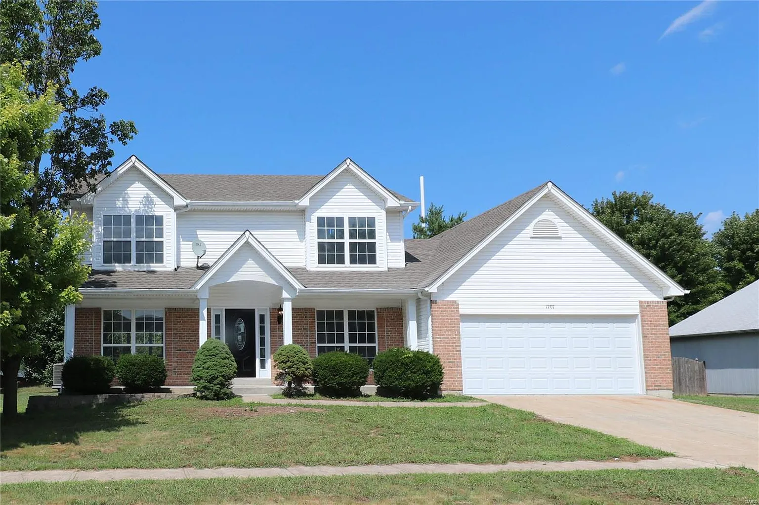 1207 Parmer Dr photo 1